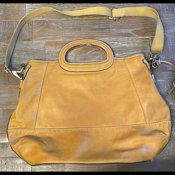 Fossil Pebbled Leather Satchel Crossbody🖤 - Picture 4 of 16